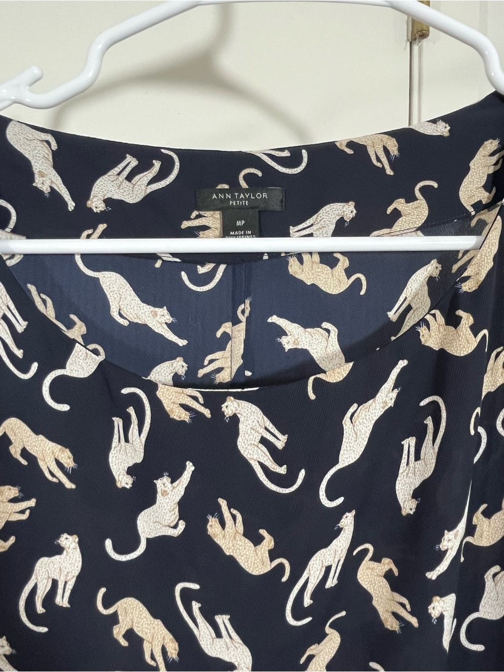 3 Tops: LOFT and Ann Taylor - Picture 11 of 12